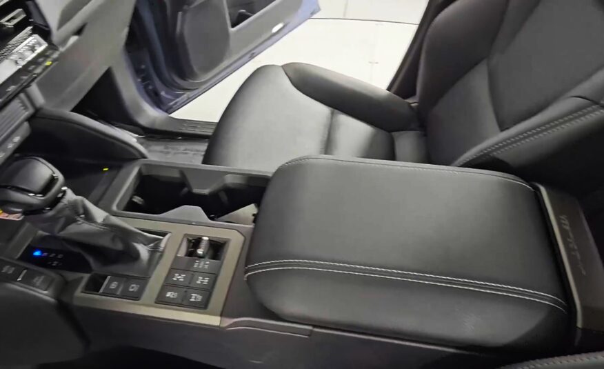 2024 Toyota Land Cruiser Base