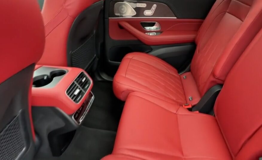 2025 Mercedes-Benz GLS 63 AMG