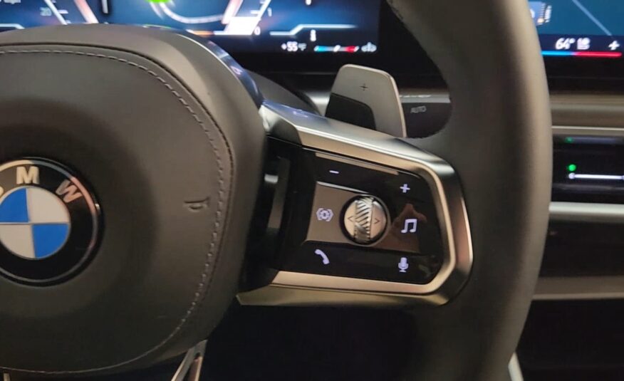 2023 BMW 760i xDrive