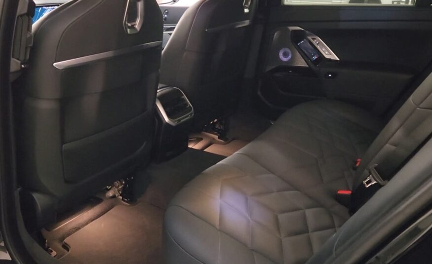2023 BMW 760i xDrive